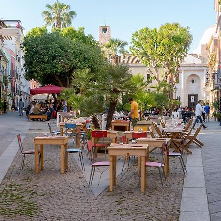 Centosettantotto Lägenhet Cagliari Exteriör bild
